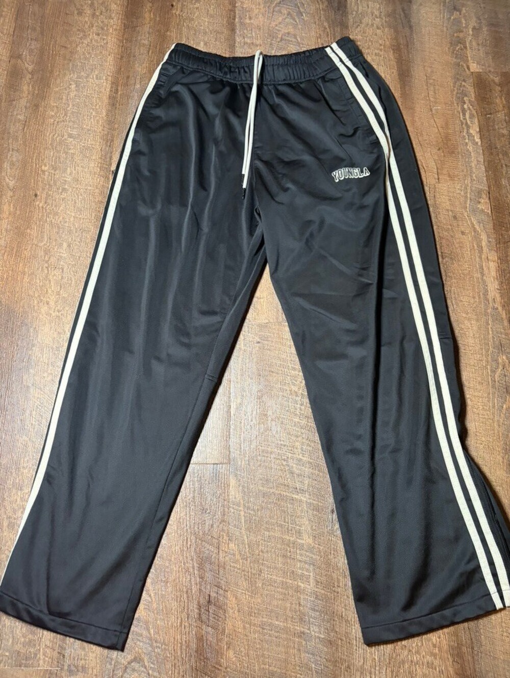 Youngla Sweatpants